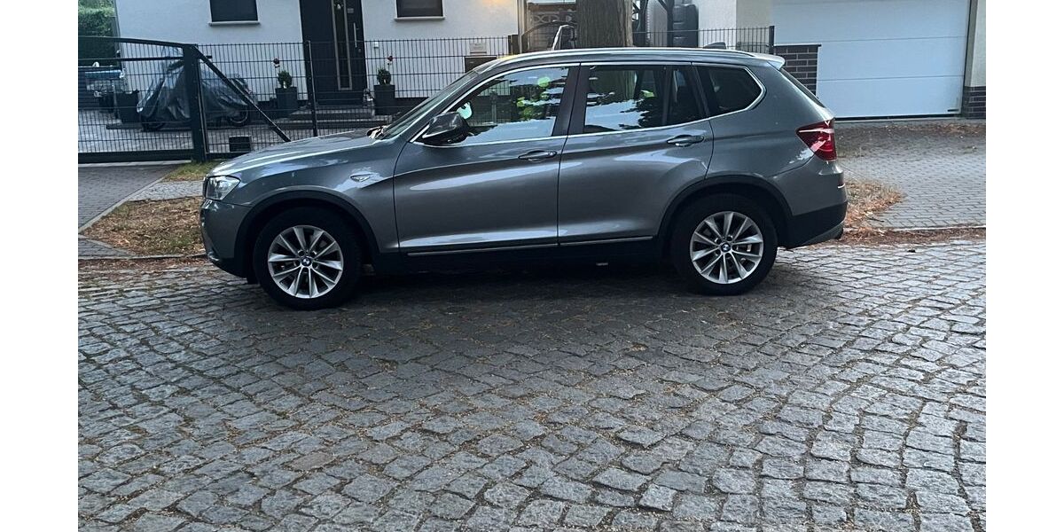 BMW X3 282.000 km 7.999 &euro; Blankenfelde-Mahlow OT Mahlow 15831