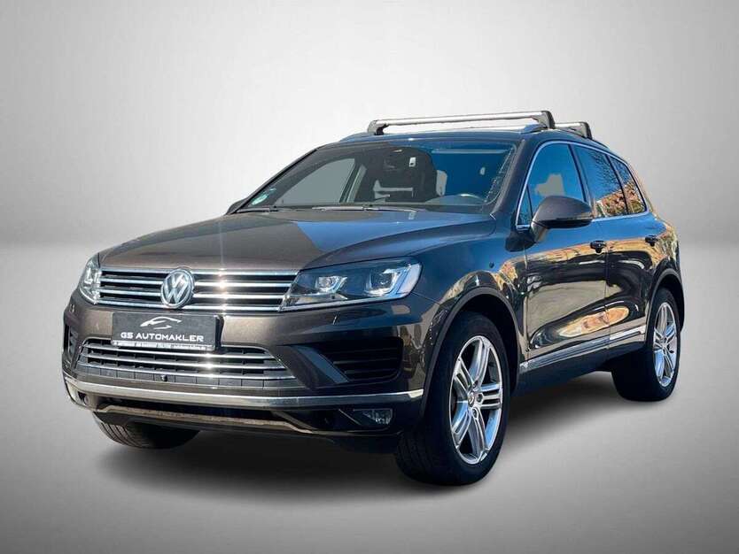 VW Touareg 153.052 km 21.800 € Potsdam 14480