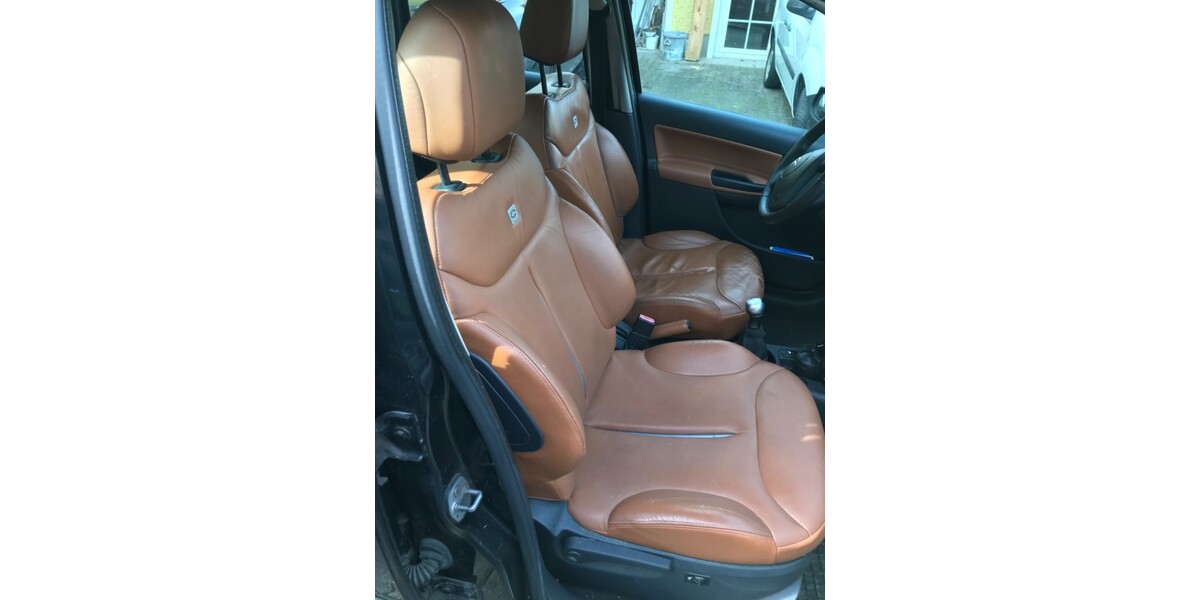 Citroen C3 168.000 km 2.350 &euro; Berlin 10178