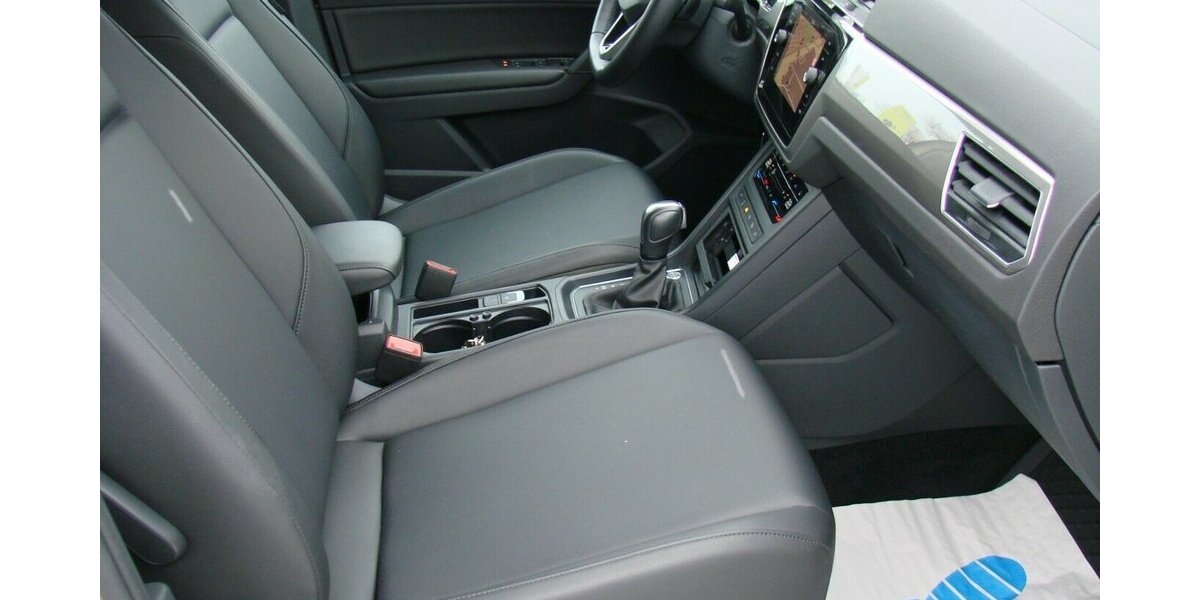 VW Touran 2.0TDI BMT TAXI ACC Kamera LED 7Sitzer 38.517 km 30.980 &euro; Falkensee 14612