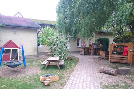 Verkauf eines 96 qm eingeschossigen Reihenhauses in sehr ruhiger Anliegerstraße nahe des Nymphensees