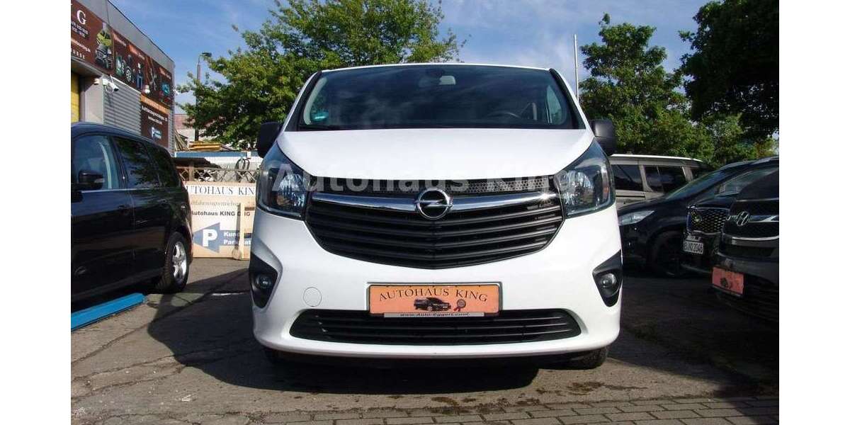 Opel Vivaro 225.000 km 10.880 &euro; Berlin 12681