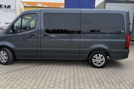 Mercedes-Benz Sprinter 90.420 km 54.999 &euro; Berlin 12589