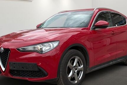 Alfa Romeo Stelvio 148.515 km 12.699 &euro; Berlin 12681