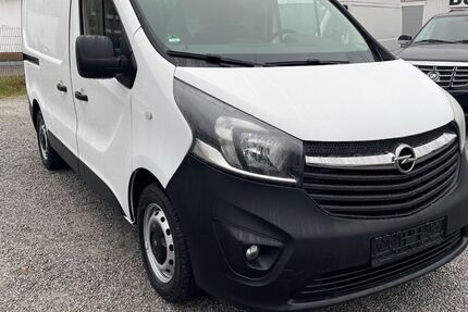 Opel Vivaro 151.554 km 8.950 &euro; Berlin 12099