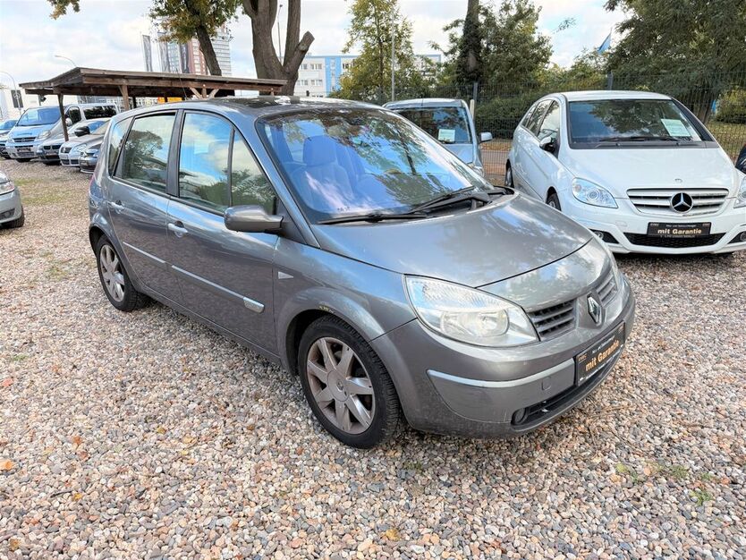 Renault Scenic 107.164 km 3.500 € Potsdam 14480