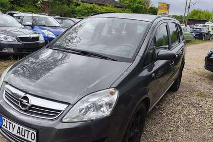 Opel Zafira 166.950 km 2.470 &euro; Berlin - Pankow 13127