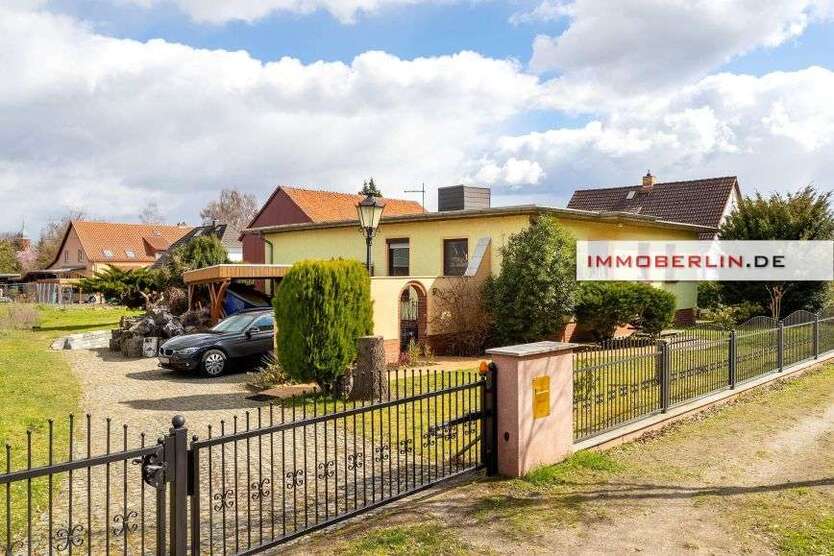 Haus zum Kaufen in Blankenfelde-Mahlow 398.000 € 102 m²