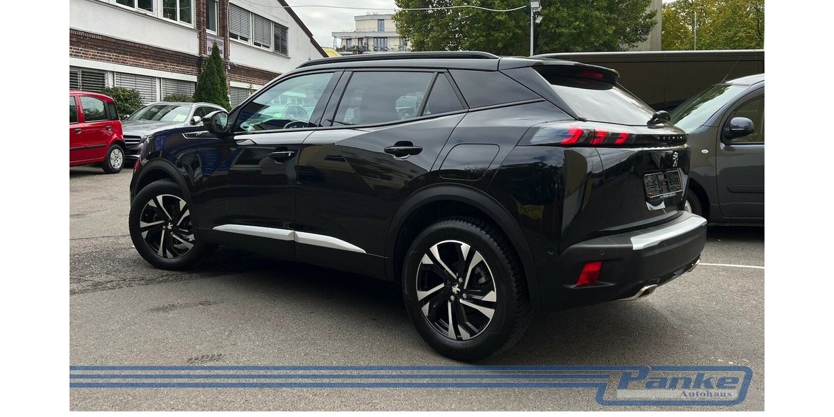 Peugeot 2008 GT 155 EAT8*Pano*LED*360°*TotWinkel*NAV* 36.726 km 19.990 &euro; Berlin 13187