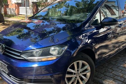 VW Touran 198.922 km 7.950 &euro; Berlin 14163