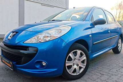 Peugeot 206 79.302 km 3.499 &euro; Berlin 13158