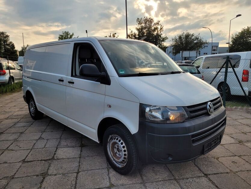 VW T5 Transporter 346.700 km 6.900 € Berlin 12277