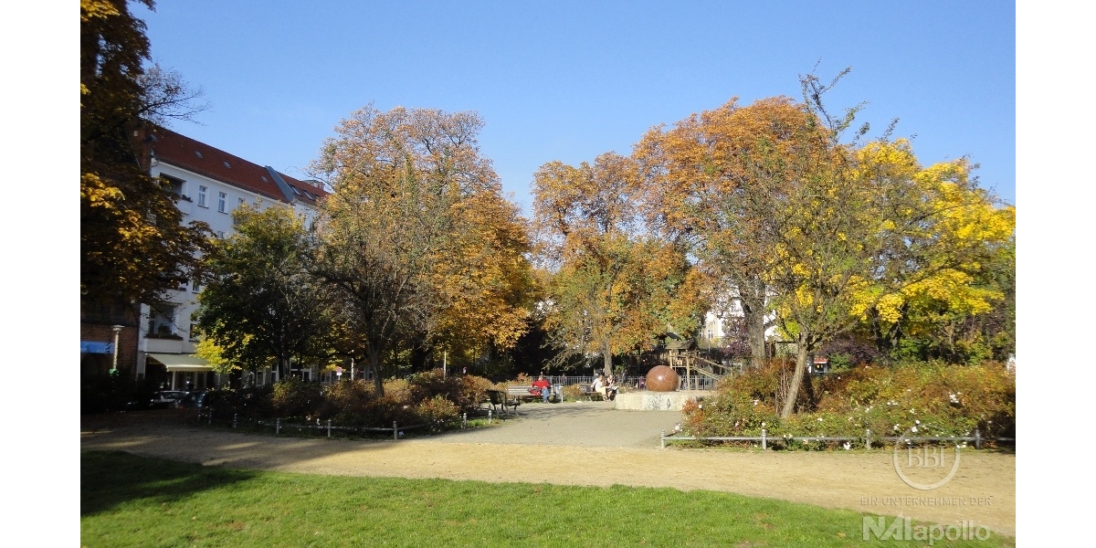 LICHTDURCHFLUTETE DACHGESCHOSSWOHNUNG MIT AUFZUG UND TERRASSE IN BEGEHRTER KIEZLAGE! - Dachgeschoßwohnung Berlin Friedrichshain | Angebot:26854784