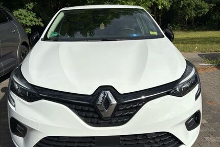 Renault Clio 43.300 km 11.990 &euro; Blankenfelde - Mahlow 15831
