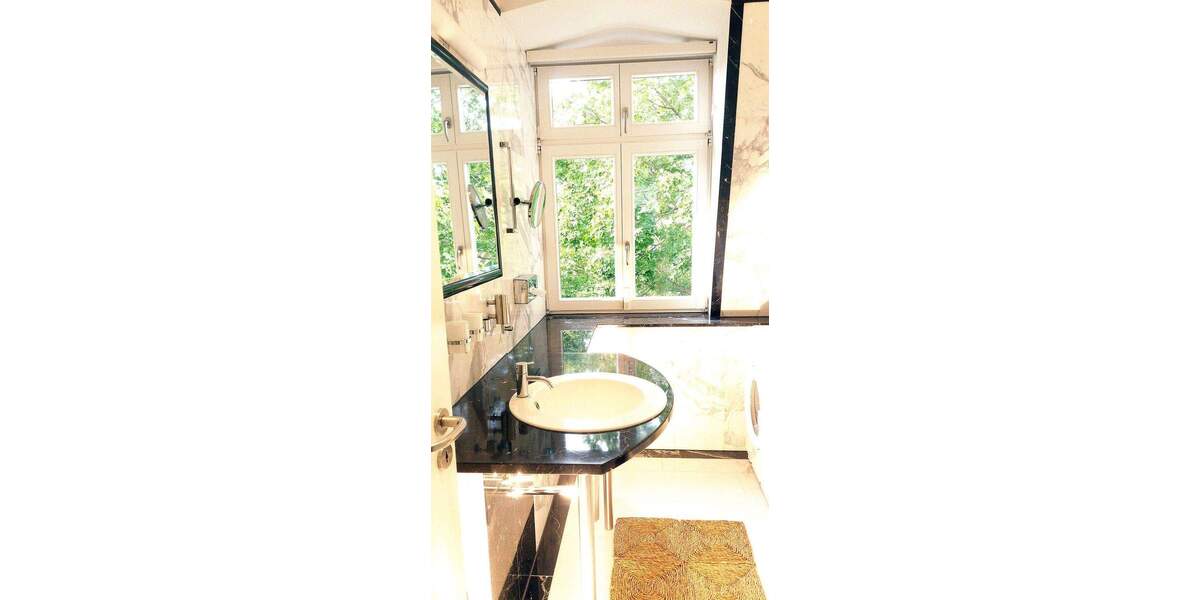 Etagenwohnung Potsdam Berliner Vorstadt - 5 Zimmer, 202 m&sup2;, 3.500&euro; | Angebot:25097289