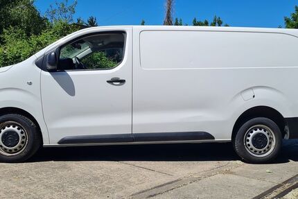 Opel Vivaro 140.000 km 13.000 € Berlin 13089