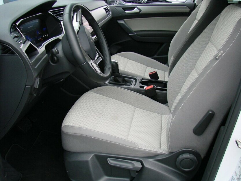 VW Touran 1.5TSi Comfortline 7-Sitzer ACC Navi Kamera 23.085 km 30.980 € Falkensee 14612