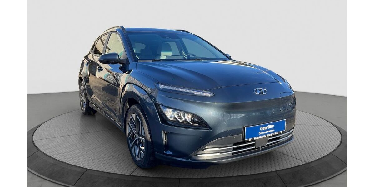 Hyundai KONA 32.421 km 23.900 &euro; Berlin 12683