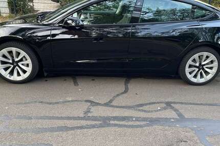Tesla Model 3 20.000 km 27.500 € Kleinmachnow 14532