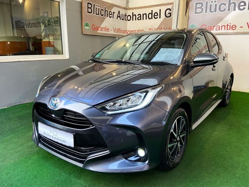 Yaris
