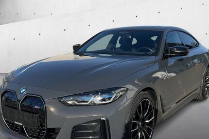 BMW i4 17.100 km 54.900 € Berlin-Siemensstadt 13629