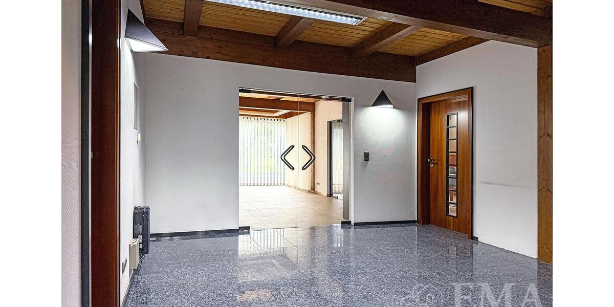 Panorama Workspace - Lichtdurchflutete Gewerbeeinheit mit praktischen Räumen zimmer