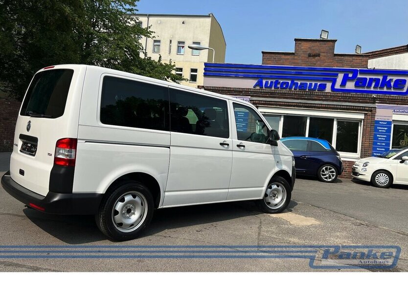 T5 Transporter Kombi 1. Hand 8 sitzer