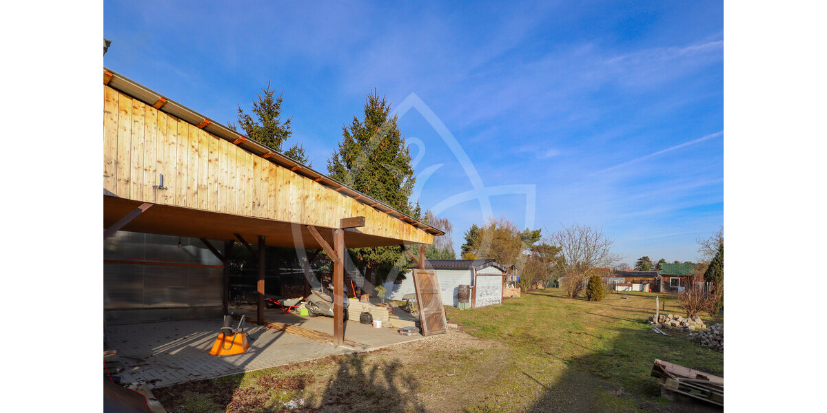 EFH auf ca. 2.298 m² Grundstück mit Pool und Nebengebäuden in Mahlow! - Einfamilienhaus Blankenfelde-Mahlow Mahlow | Angebot:24945405