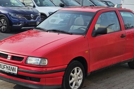 Seat Ibiza 72.533 km 690 &euro; Berlin 12247