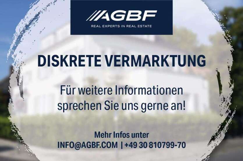 Haus zum Kaufen in Falkensee 1.190.000 € 280 m²