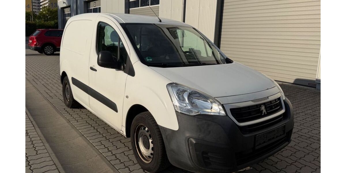 Peugeot Partner 112.000 km 2.700 &euro; Berlin 12681