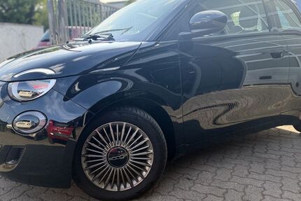 Fiat 500e 26.490 km 22.495 &euro; Berlin 13127