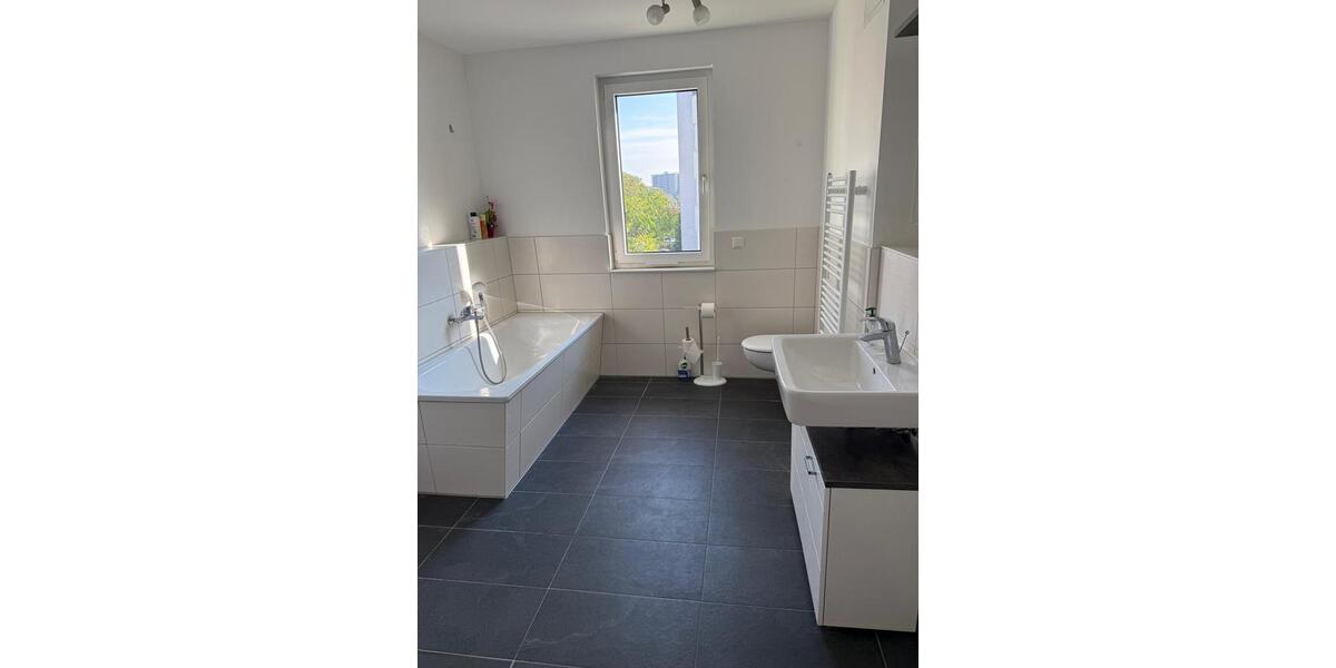 Etagenwohnung Berlin Spandau - 3 Zimmer, 78 m&sup2;, 1.195&euro; | Angebot:27723549