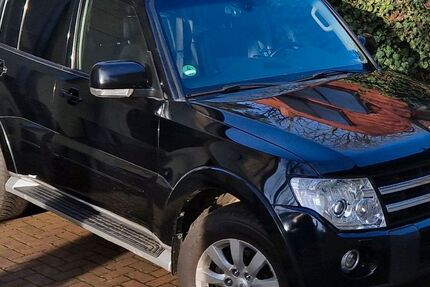 Mitsubishi Pajero 288.000 km 11.200 &euro; Kleinmachnow 14532