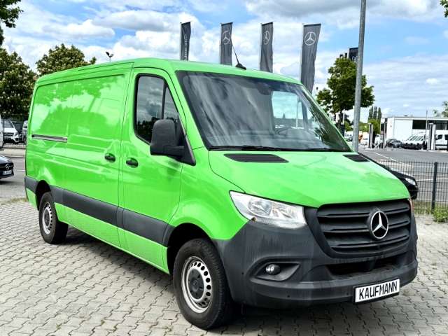 Mercedes-Benz Sprinter 147.000 km 21.790 &euro; Berlin 13581