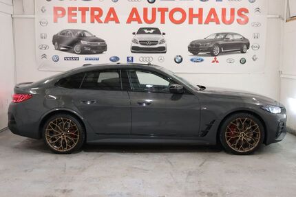 BMW i4 3.200 km 52.499 &euro; Berlin 12099