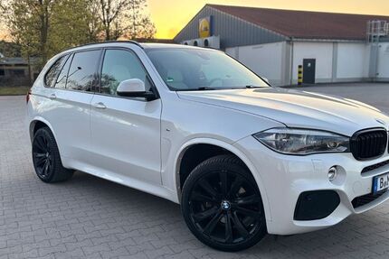 BMW X5 207.000 km 27.500 &euro; Berlin 13353