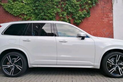 Volvo XC90 118.500 km 33.000 &euro; Berlin 14165