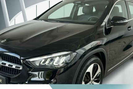 Mercedes-Benz GLA 180 12.649 km 37.485 € Potsdam 14480