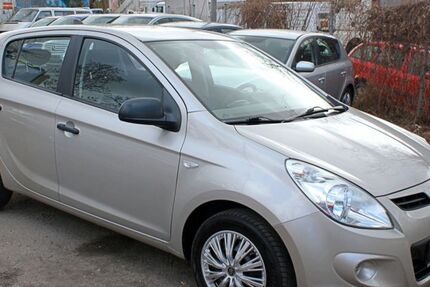 Hyundai i20 129.500 km 3.899 &euro; Berlin 13057
