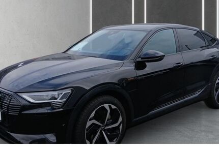 Audi e-tron 33.541 km 53.490 &euro; Berlin 13581
