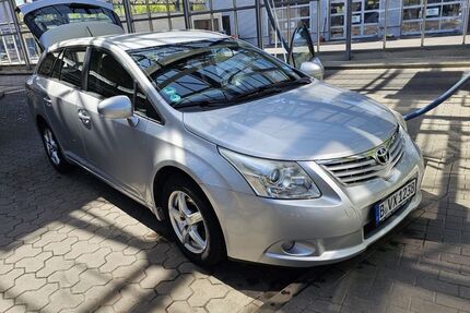 Toyota Avensis 68.000 km 7.300 &euro; Berlin 12619