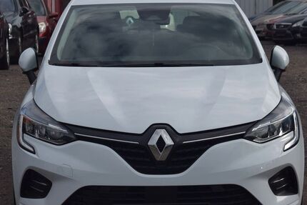 Renault Clio 156.000 km 6.599 &euro; Berlin 13597