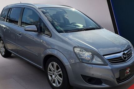 Opel Zafira 248.000 km 2.999 &euro; Berlin 12439