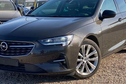 Opel Insignia 95.000 km 16.000 € Blankenfelde-Mahlow 15827