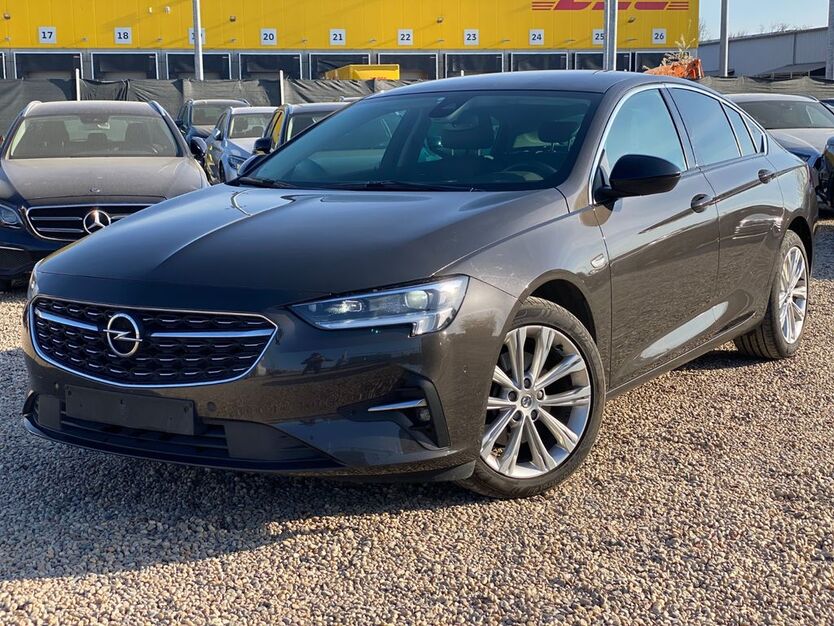 Opel Insignia 95.000 km 16.000 € Blankenfelde-Mahlow 15827