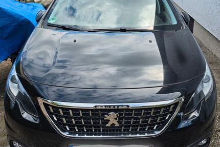 Peugeot 2008 49.600 km 12.290 &euro; Berlin 13158