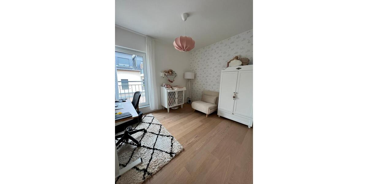 Dachgeschoßwohnung Werder (Havel) - 3 Zimmer, 68 m&sup2;, 385.000&euro; | Angebot:27091854