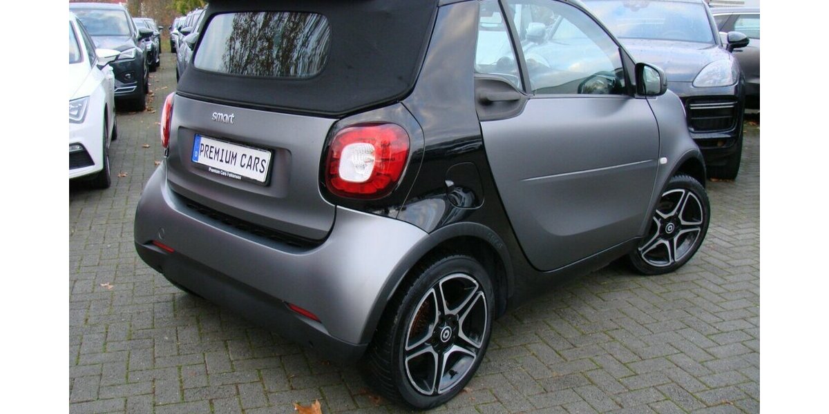 Smart Cabrio Prime LED Leder JBL Spurhalteassistent 93.124 km 13.980 &euro; Falkensee 14612