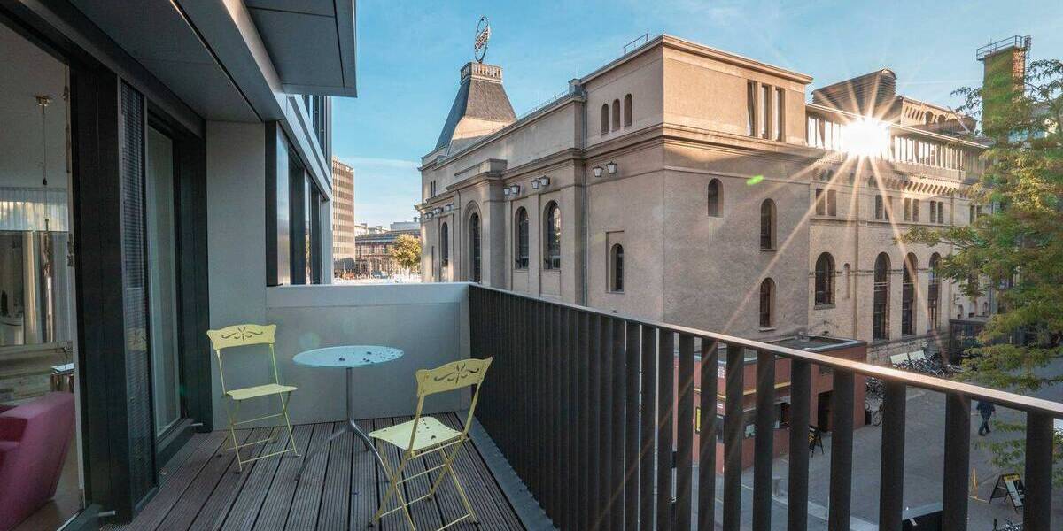 Etagenwohnung Berlin Mitte - 2 Zimmer, 94 m&sup2;, 1.350.000&euro; | Angebot:23990524